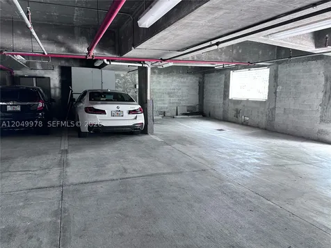 7700 Collins Avenue Miami Beach FL 33141