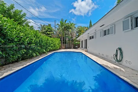 11530 NE 22nd Drive North Miami FL 33181