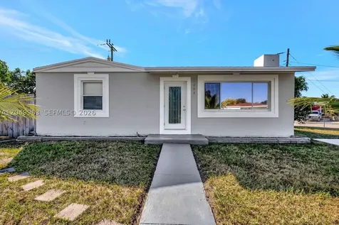 1008 Elm Road West Palm Beach FL 33409