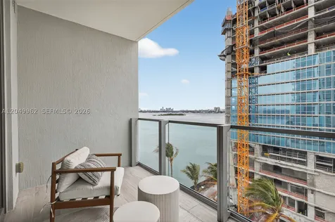 2900 NE 7th Avenue Miami FL 33137