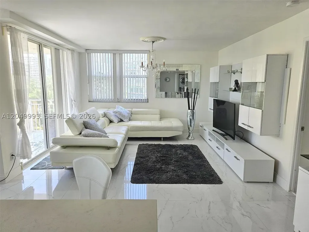 770 Claughton Island Drive Miami FL 33131