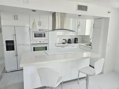 770 Claughton Island Drive Miami FL 33131