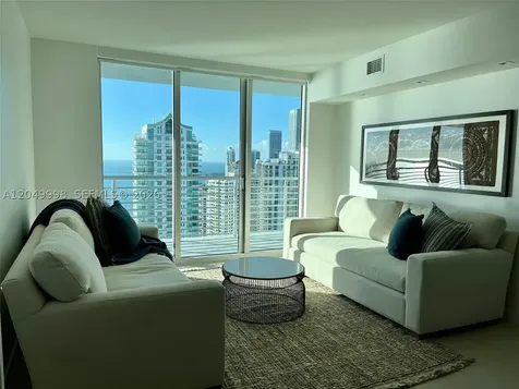 335 S Biscayne Boulevard Miami FL 33131