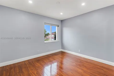 7569 Parkside Lane Margate FL 33063