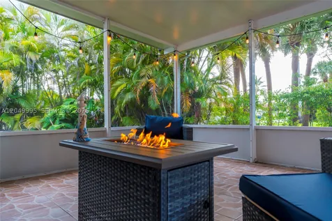 7569 Parkside Lane Margate FL 33063