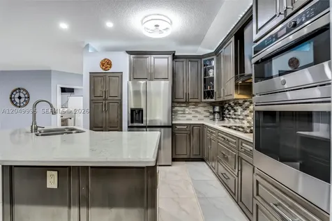 7569 Parkside Lane Margate FL 33063