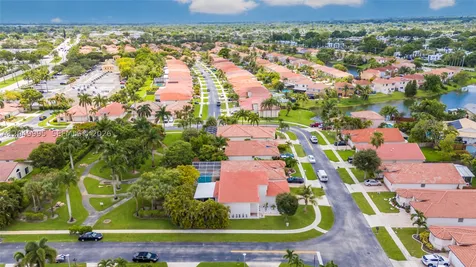 7569 Parkside Lane Margate FL 33063