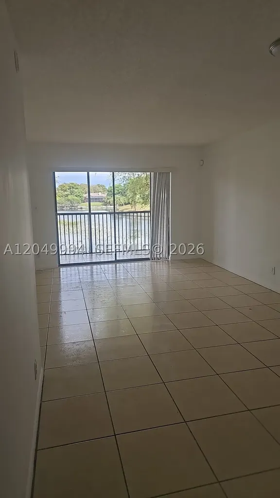 9022 NW 28th Drive Coral Springs FL 33065