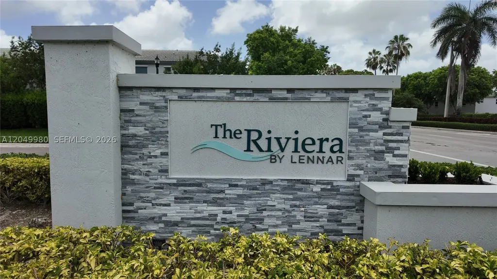 1886 SE 26th Road Homestead FL 33035
