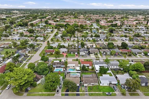 9771 NW 24th Place Sunrise FL 33322