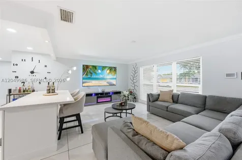 9771 NW 24th Place Sunrise FL 33322