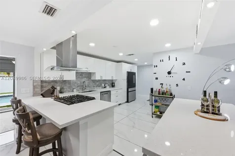 9771 NW 24th Place Sunrise FL 33322