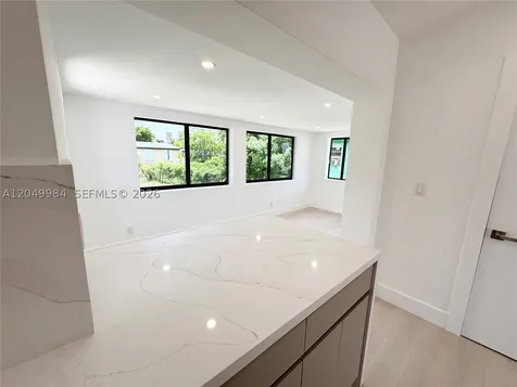 3512 NW 176th Terrace Miami Gardens FL 33056
