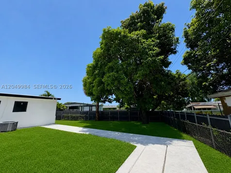 3512 NW 176th Terrace Miami Gardens FL 33056