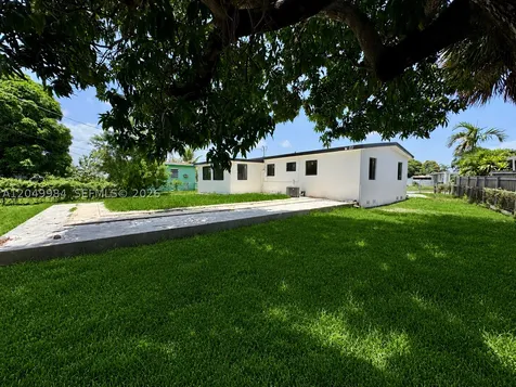 3512 NW 176th Terrace Miami Gardens FL 33056