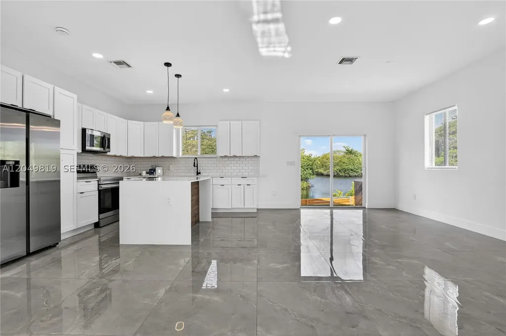 655 NW 24th Avenue Fort Lauderdale FL 33311