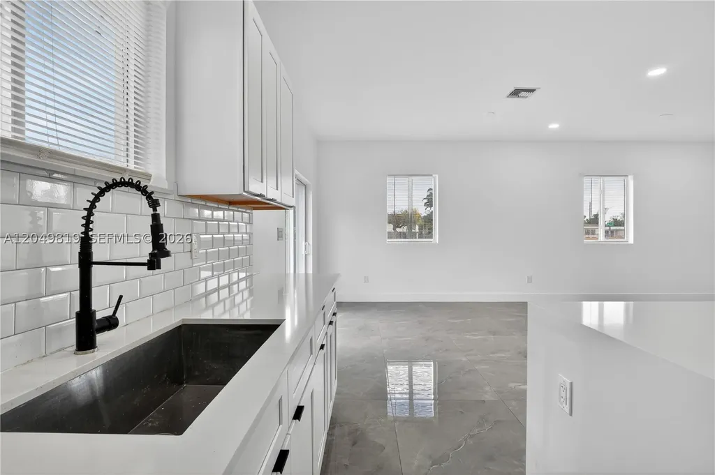 655 NW 24th Avenue Fort Lauderdale FL 33311