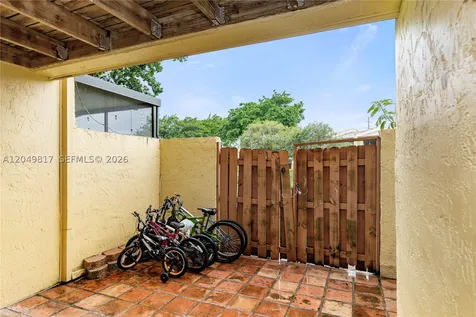 1580 NW 93rd Avenue Pembroke Pines FL 33024