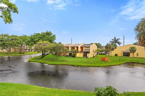 1580 NW 93rd Avenue Pembroke Pines FL 33024