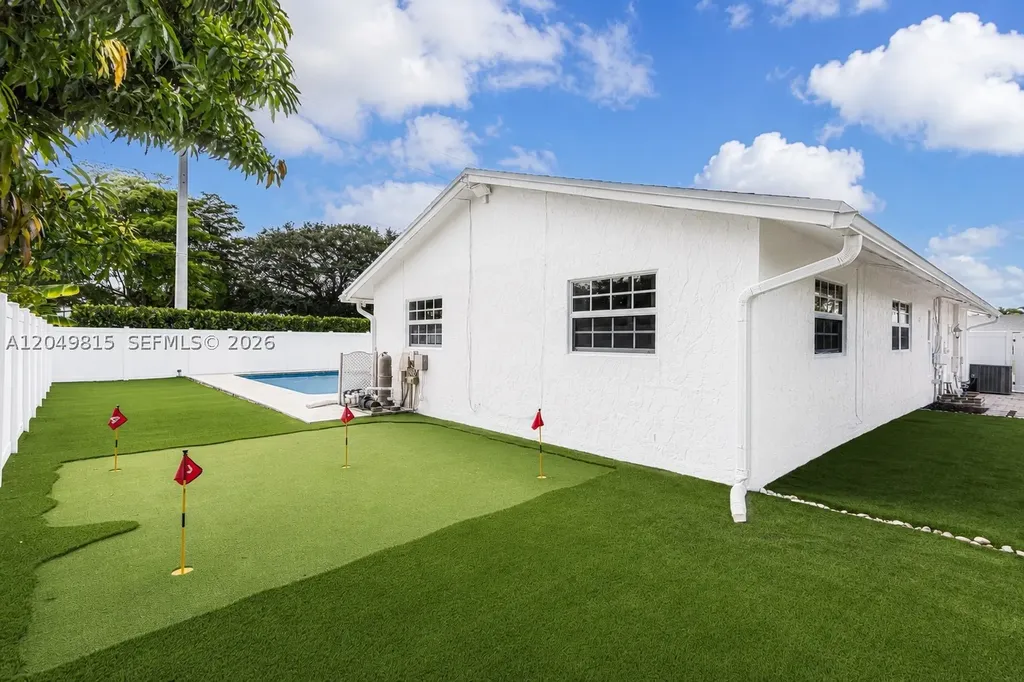 2403 SW 12th Court Deerfield Beach FL 33442