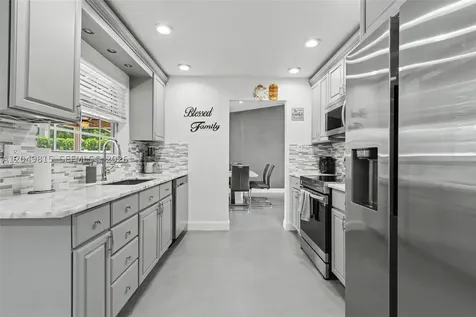 2403 SW 12th Court Deerfield Beach FL 33442