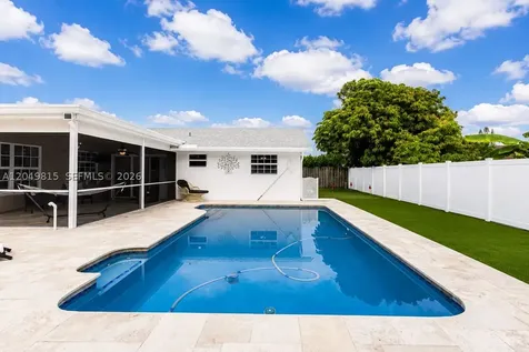 2403 SW 12th Court Deerfield Beach FL 33442