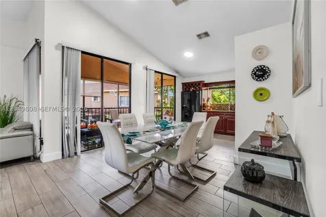 8211 NW 191st Street Hialeah FL 33015