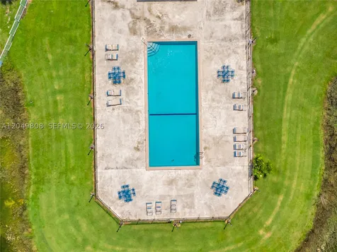 8211 NW 191st Street Hialeah FL 33015