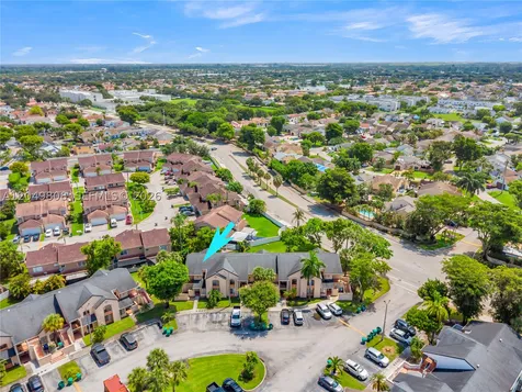 8211 NW 191st Street Hialeah FL 33015
