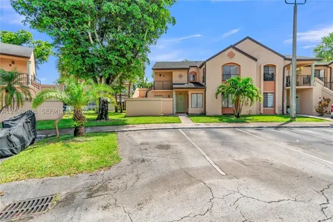 8211 NW 191st Street Hialeah FL 33015