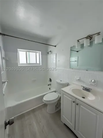 935 Bay Drive Miami Beach FL 33141