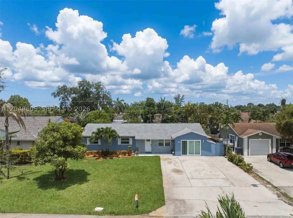 6595 Massachusetts Drive Lake Worth FL 33462