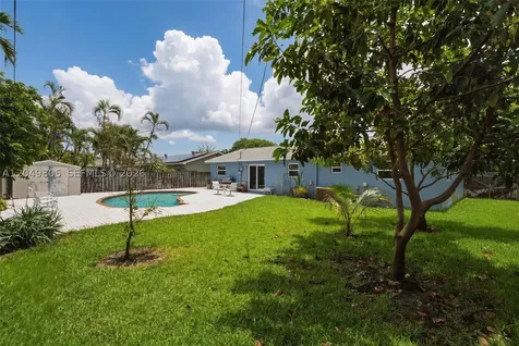 6595 Massachusetts Drive Lake Worth FL 33462