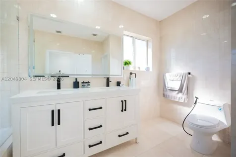 1046 NE 17th Terrace Homestead FL 33033
