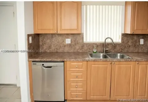 9365 Fontainebleau Boulevard Miami FL 33172