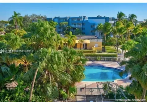9365 Fontainebleau Boulevard Miami FL 33172