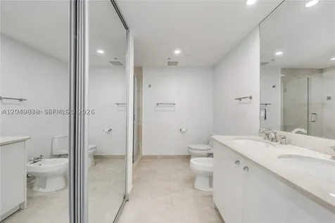 19400 Turnberry Way Aventura FL 33180