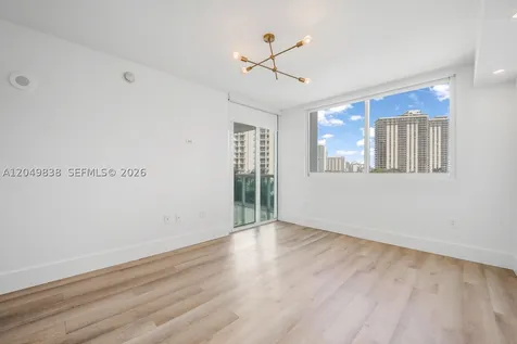 19400 Turnberry Way Aventura FL 33180