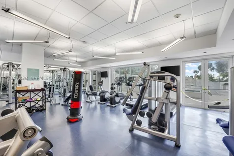 19400 Turnberry Way Aventura FL 33180