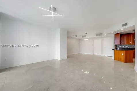 19400 Turnberry Way Aventura FL 33180
