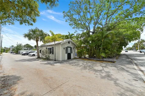 355 NE 5th Avenue Delray Beach FL 33483