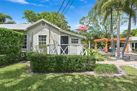 355 NE 5th Avenue Delray Beach FL 33483