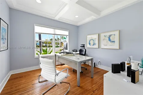 355 NE 5th Avenue Delray Beach FL 33483