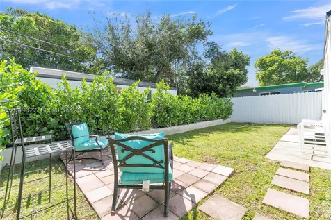 774 NW 49th Street Miami FL 33127