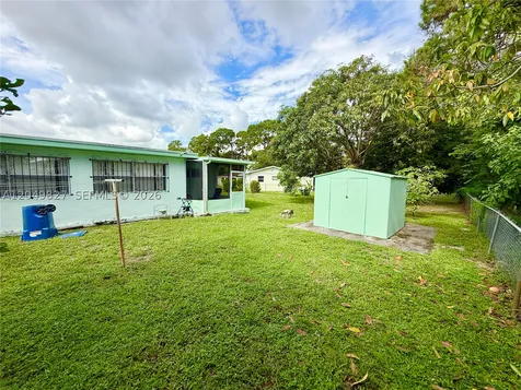 3851 NW 210th Terrace Miami Gardens FL 33055