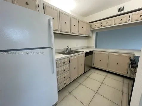 9441 Live Oak Place Davie FL 33324