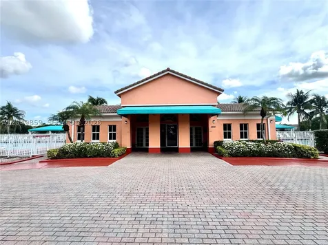 1413 SE 27th Court Homestead FL 33035