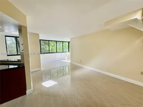 8215 SW 152nd Avenue Miami FL 33193