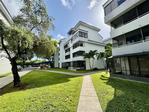 8215 SW 152nd Avenue Miami FL 33193