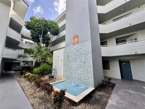 8215 SW 152nd Avenue Miami FL 33193